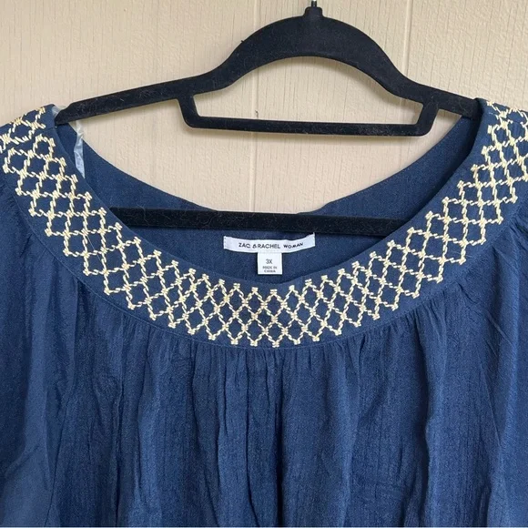 Zac & Rachel Woman Navy Embroidered Top - Picture 4 of 7